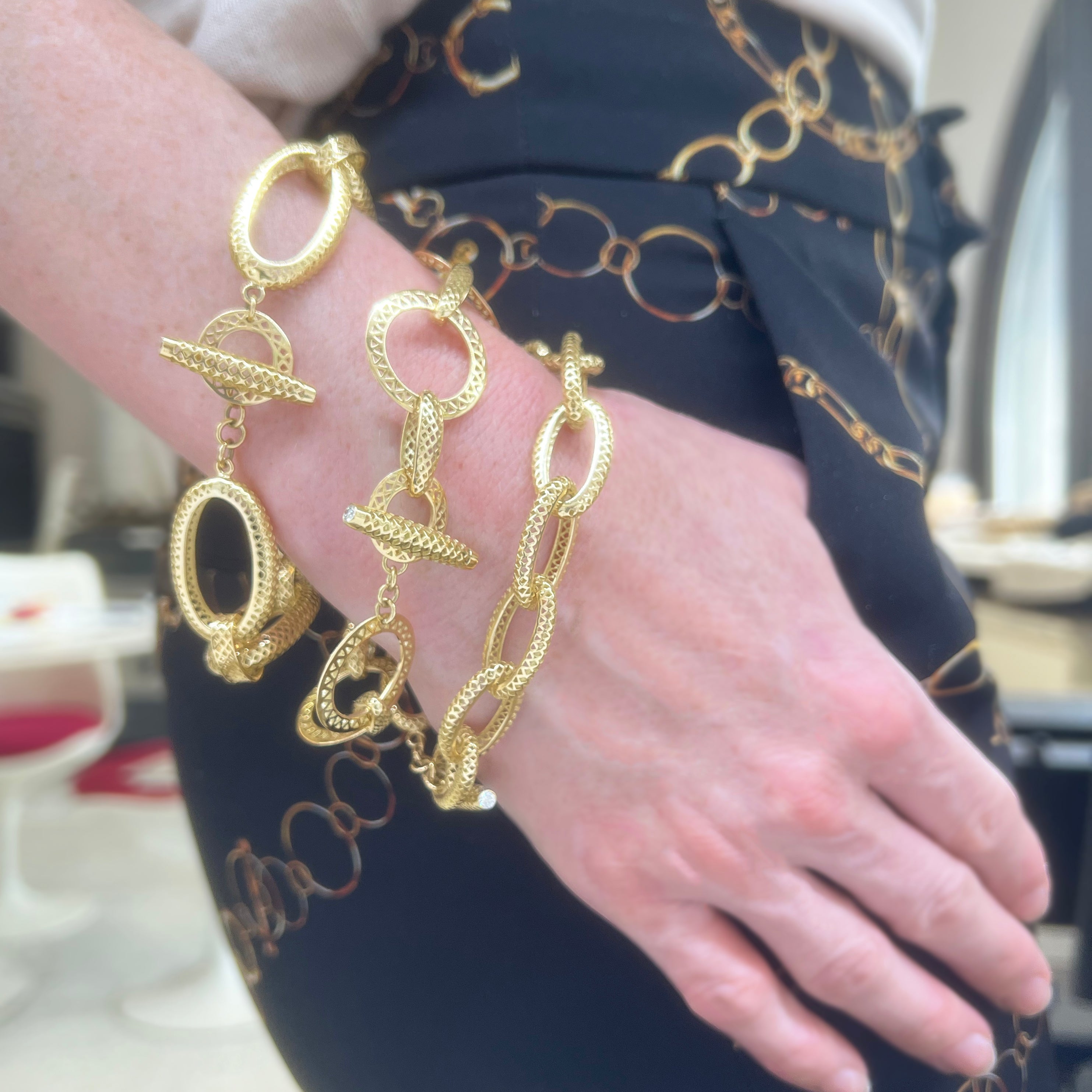 Classic Oval Crownwork® Link Bracelet