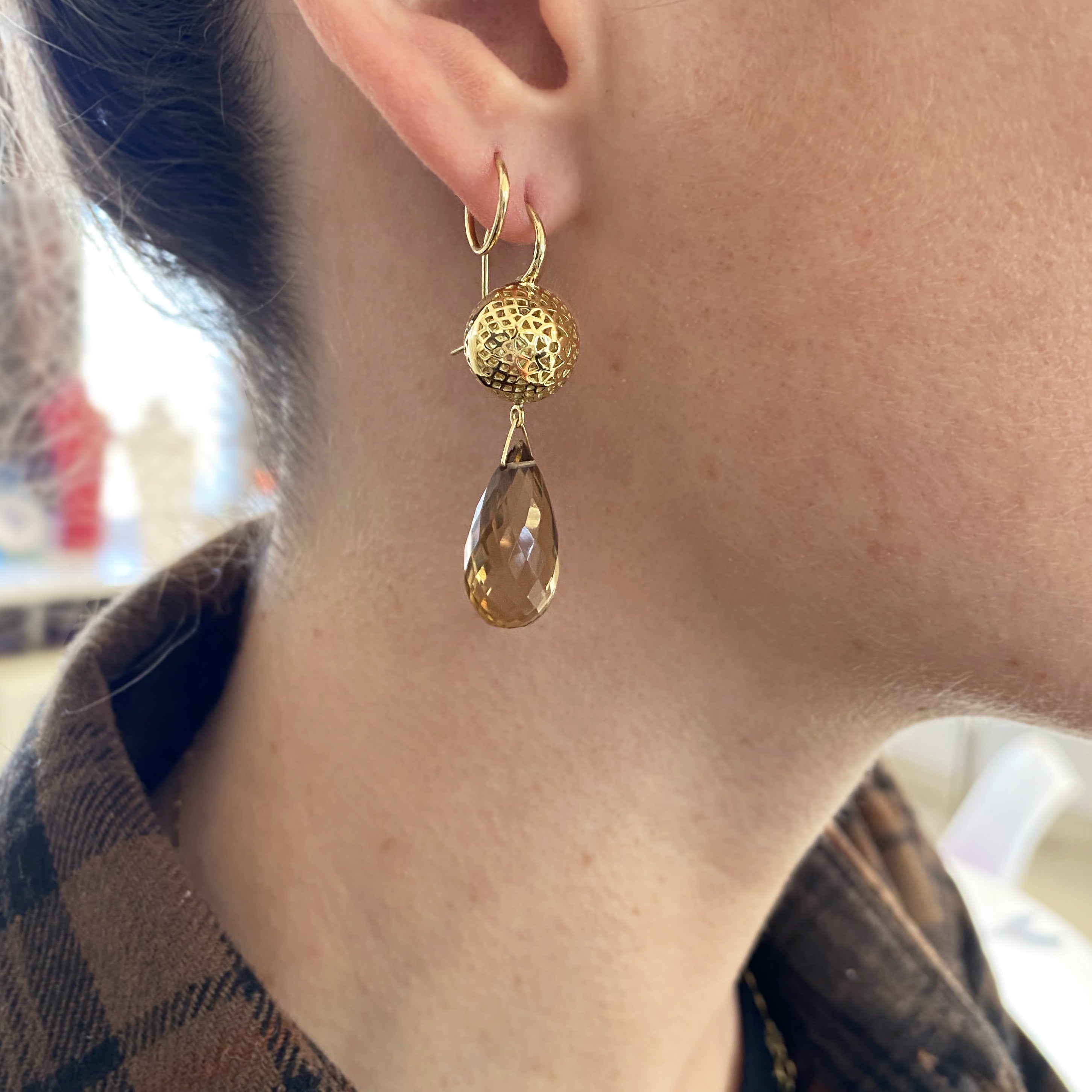 Crownwork® Ball Earrings with Citrine Drops