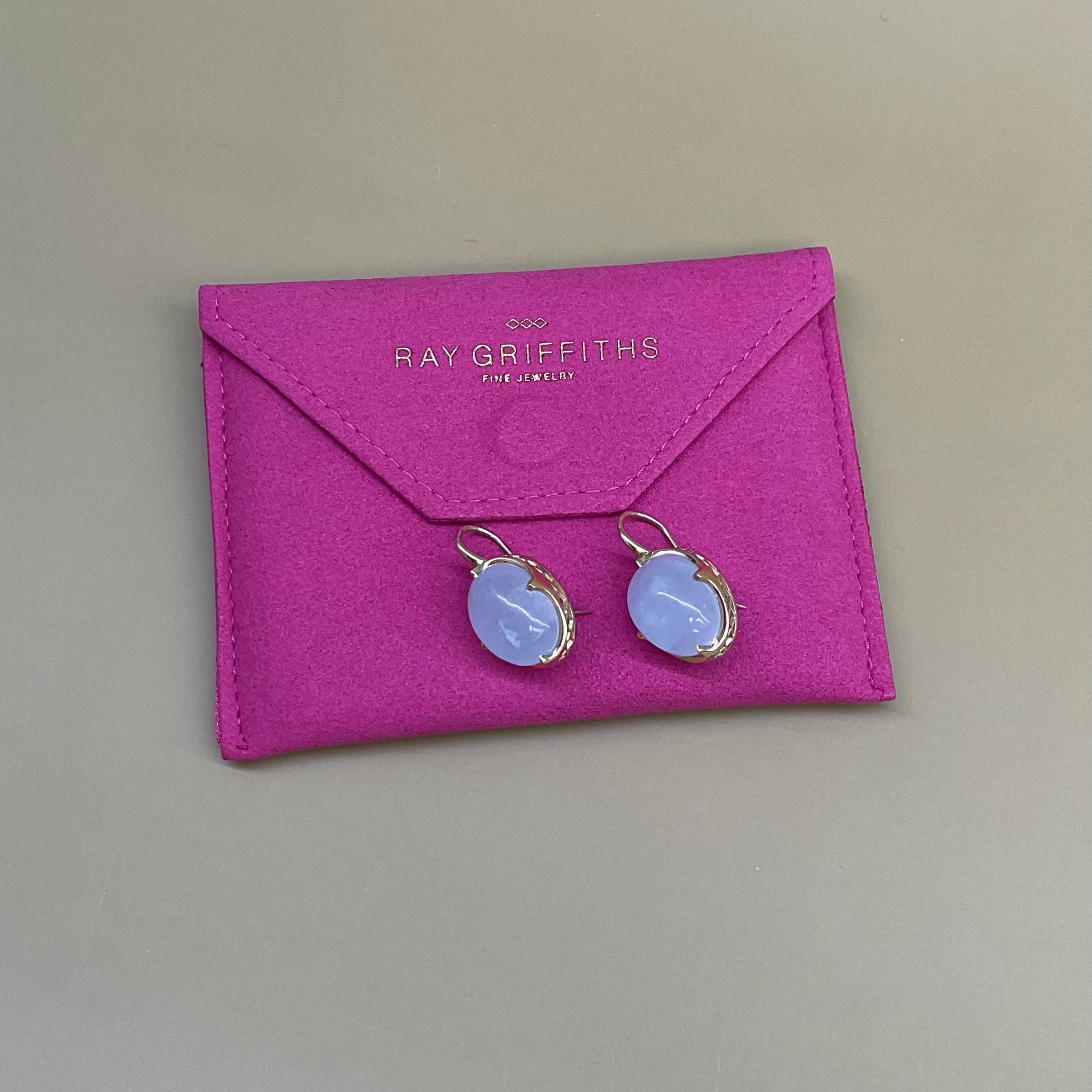 18K Yellow Gold Crownwork® Claw Set Aquamarine