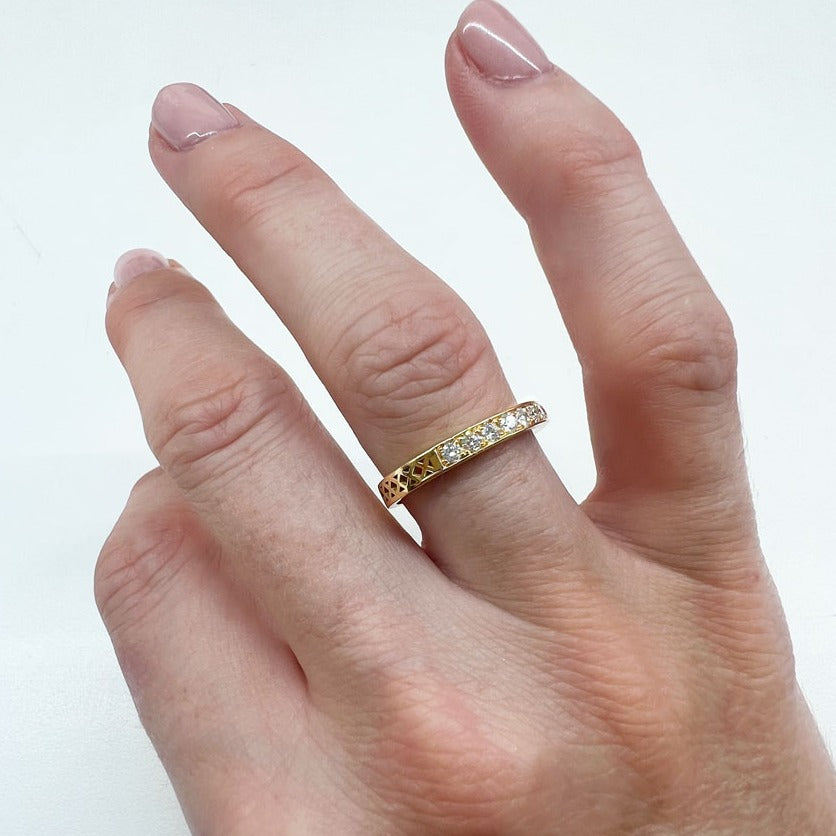 Crownwork® Diamond Stacker Band