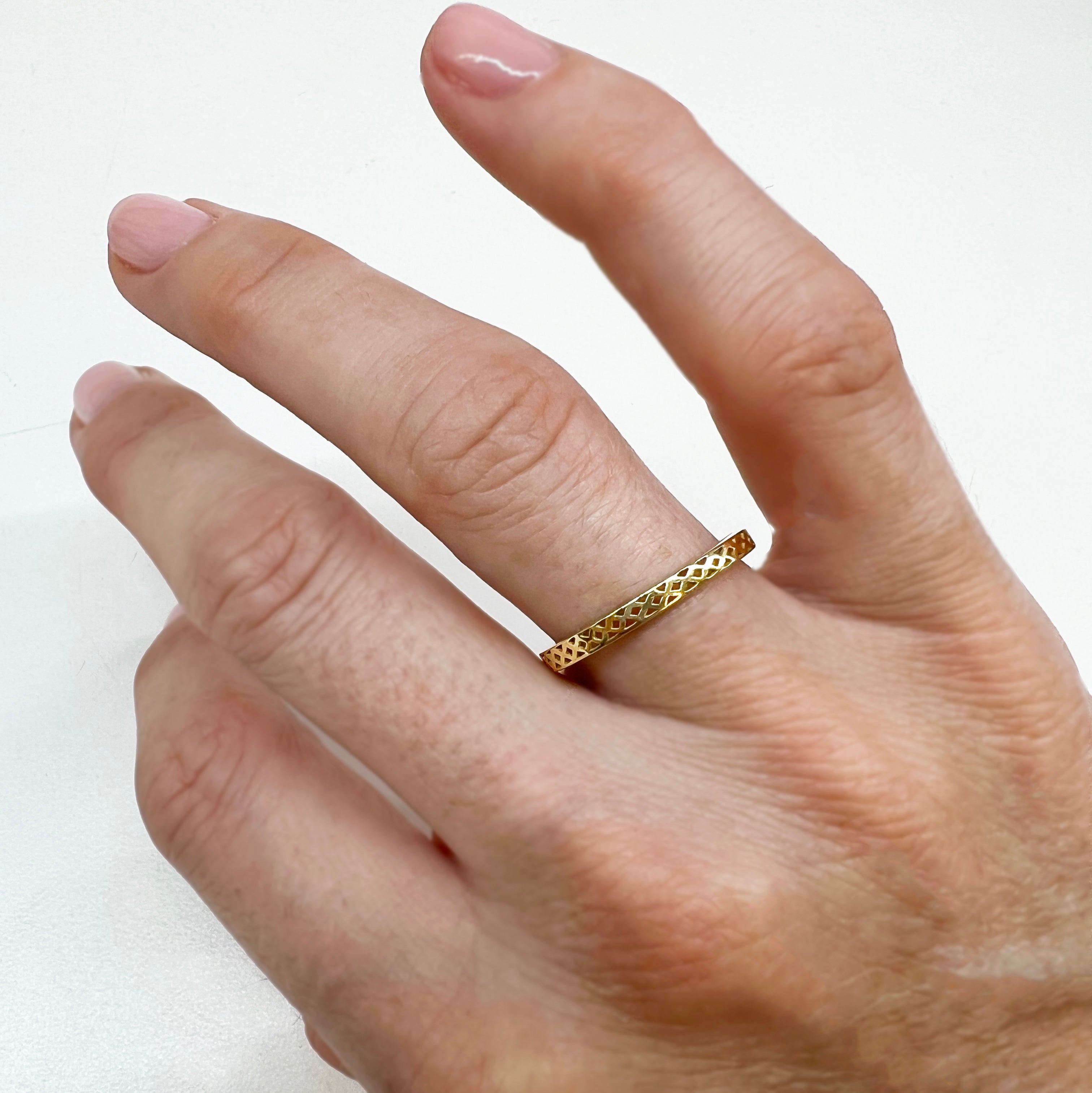 Crownwork® Gold Stacker Band