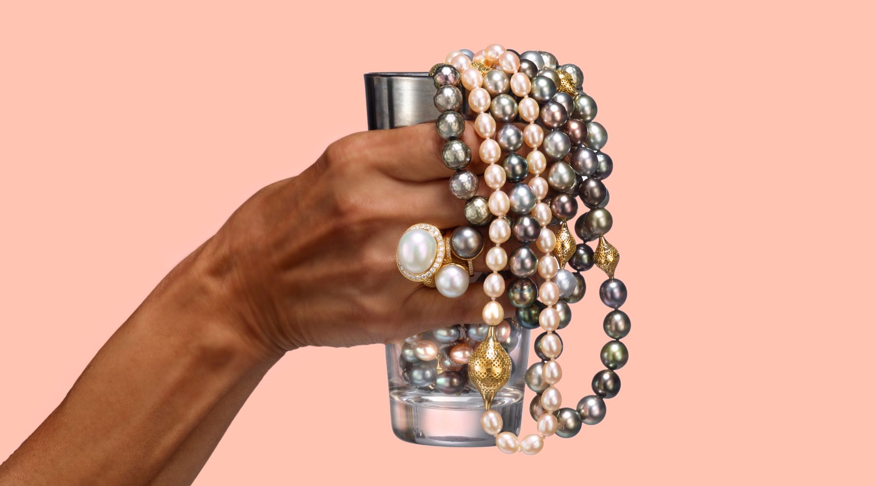 Pearls in full bloom