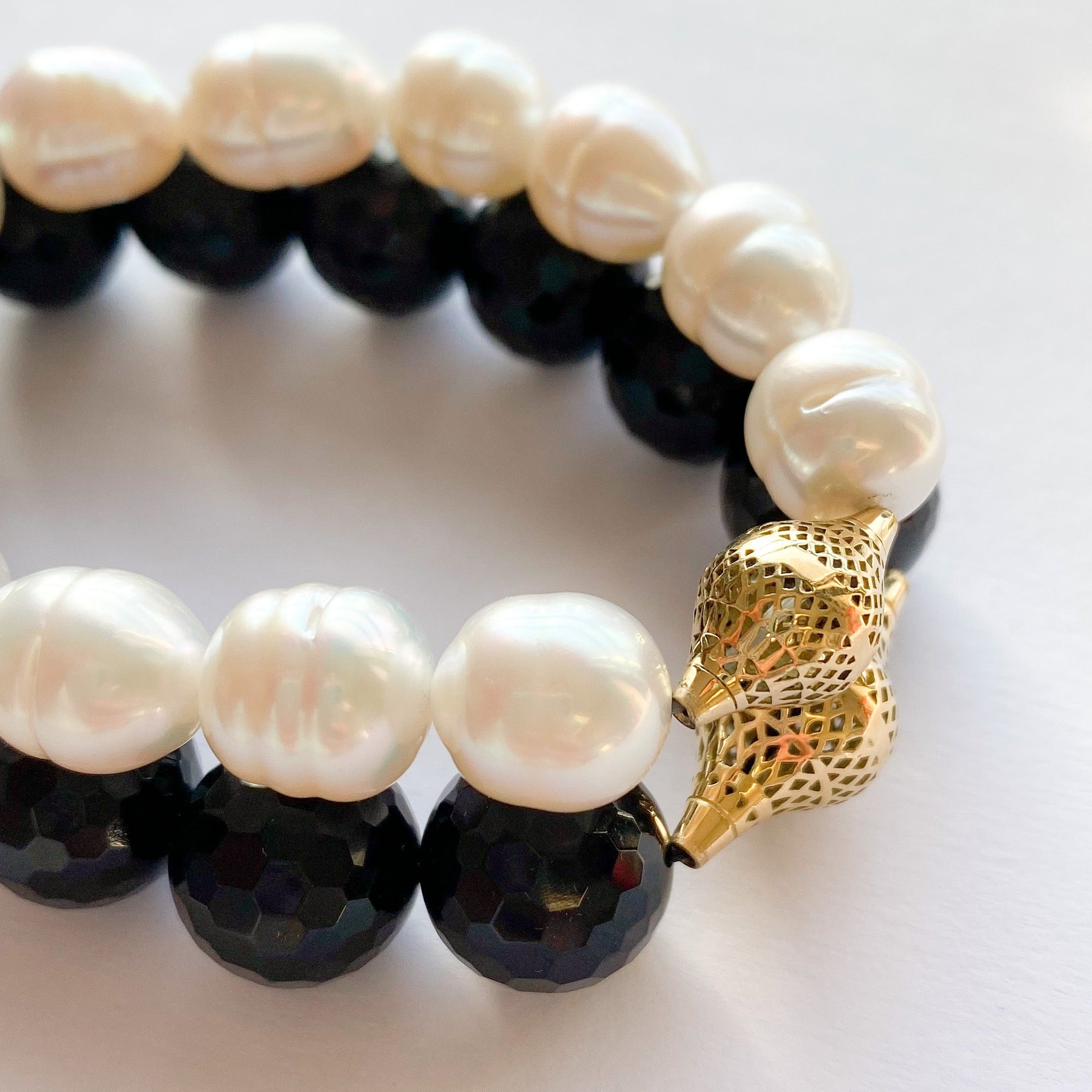 South Sea Pearl Stretch Bracelet