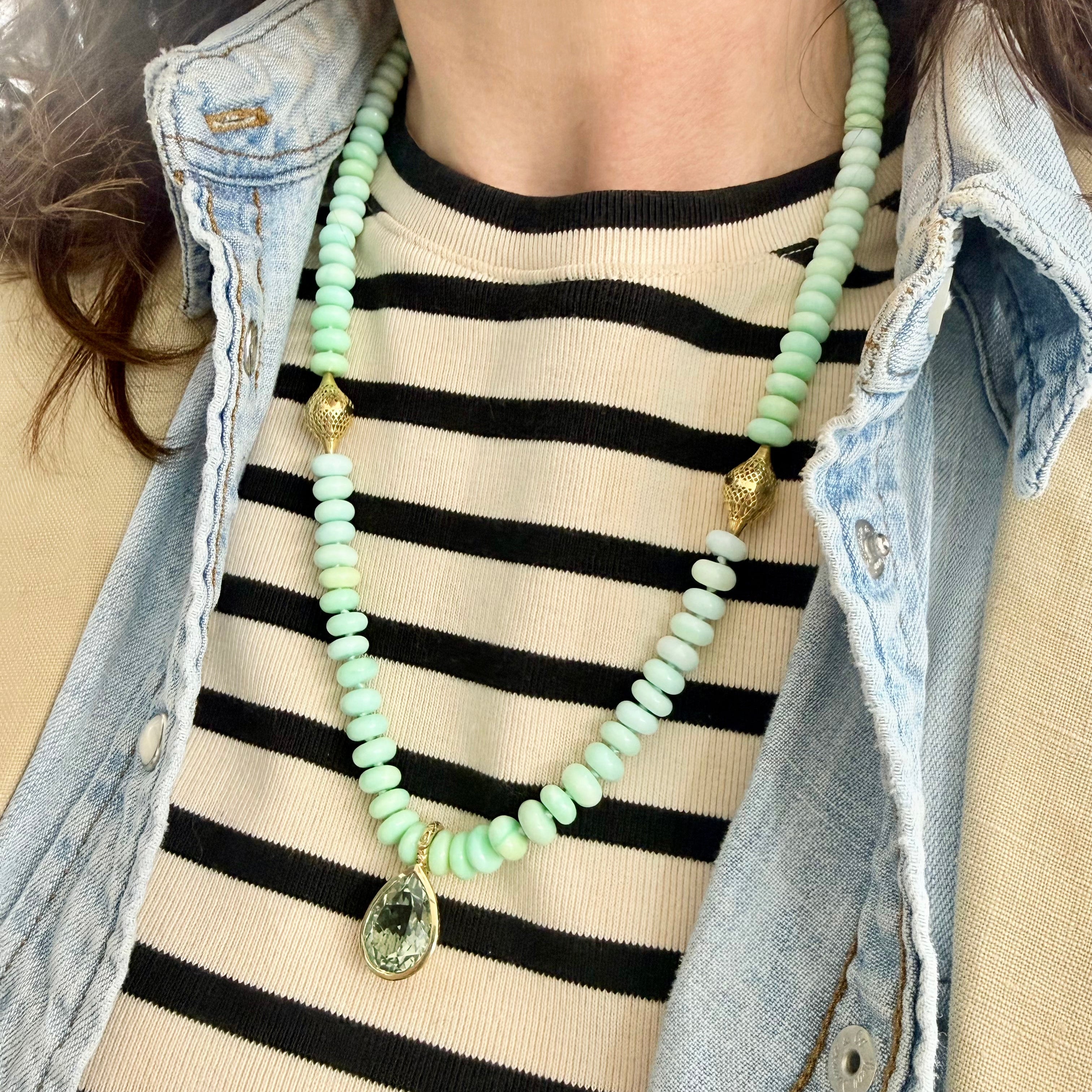 18K Yellow Gold Crownwork® Pear Pendant with Green Amethyst