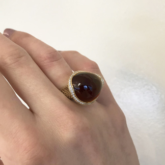 January birthstone garnet ring