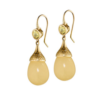 These earrings are a bright yellow color, the yellow sapphire bezel set tops have aventurine drops