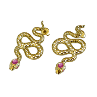 This is a product shot of 18k Yellow Gold Earrings with Pink Sapphires