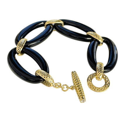 this is a black onyx agate crownwork link bracelet